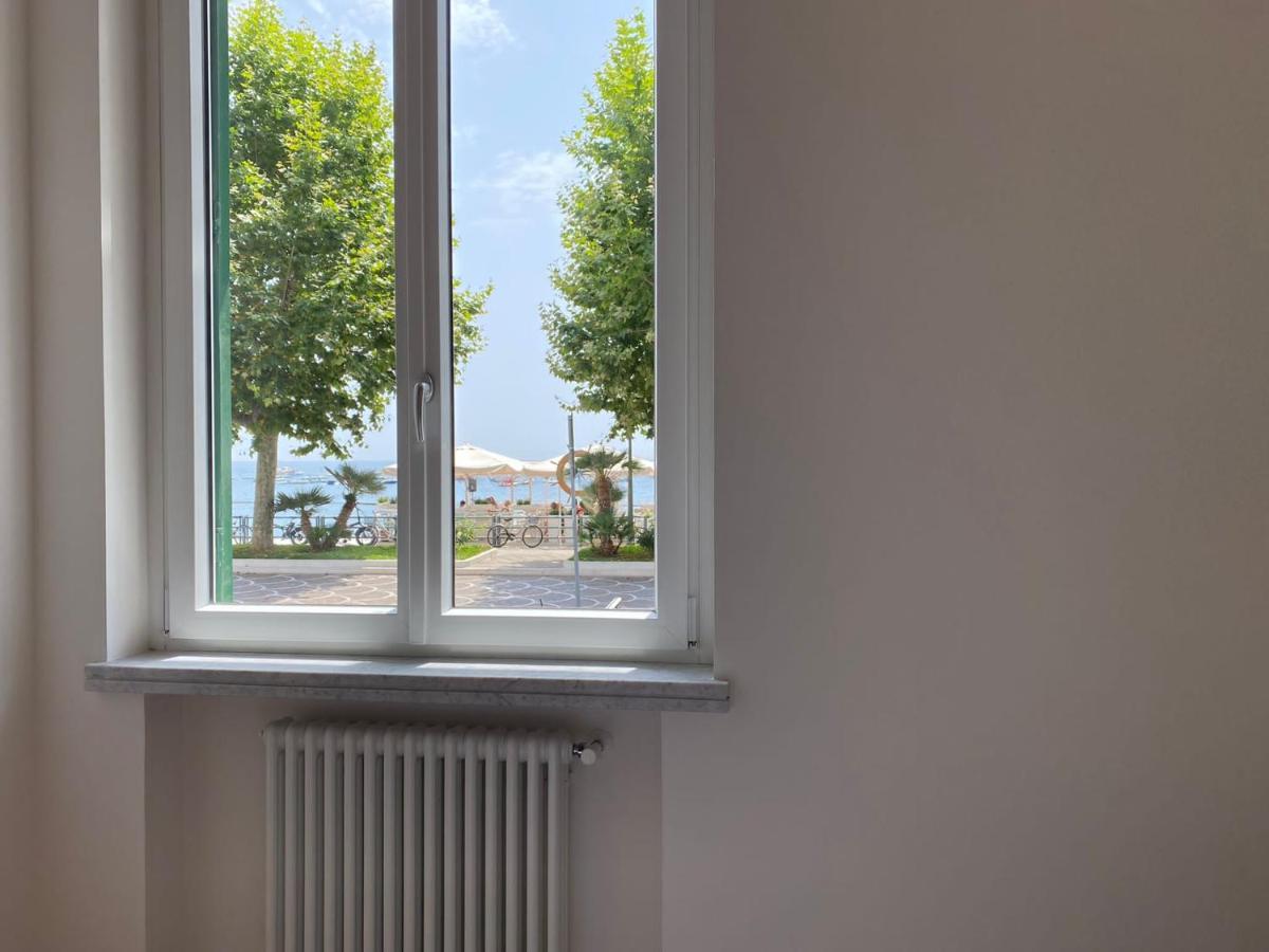Apartamento Numero 5 al mare Maiori Exterior foto